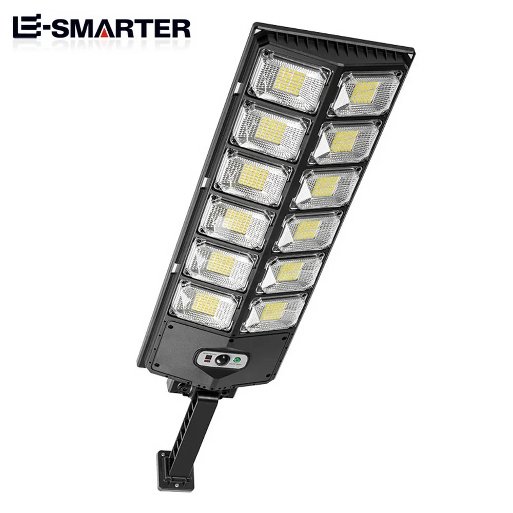 LED 超高輝度屋外太陽光発電ランプ防水モーションセンサー人 - Outdoor Power Garage のレビューと価格